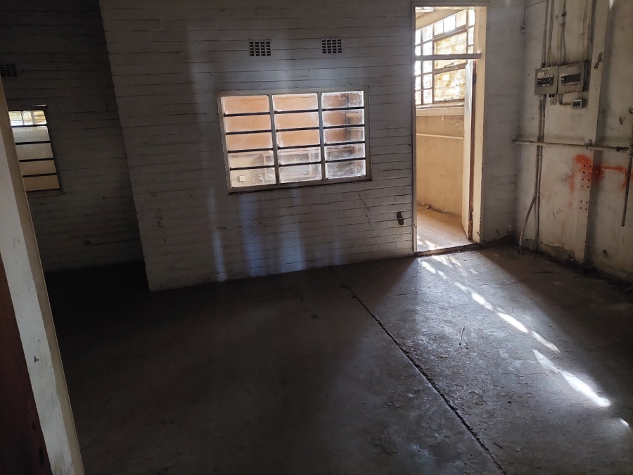 To Let commercial Property for Rent in Dagbreek Free State